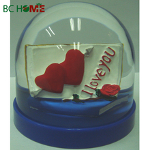 plastic Snow globes